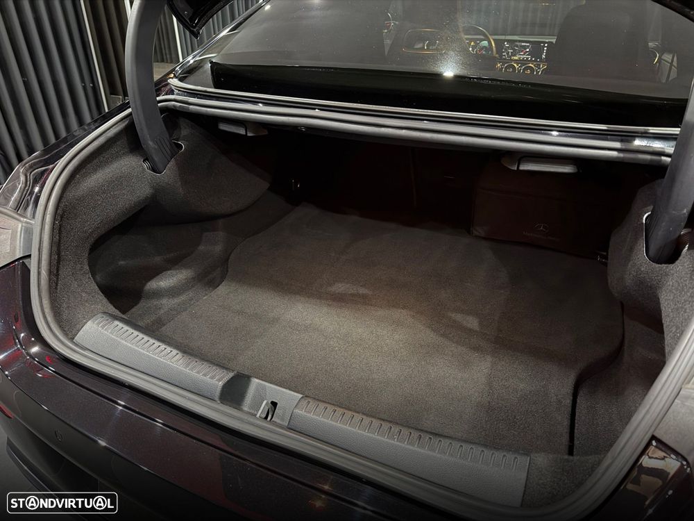 Mercedes-Benz CLA 250 e - 45