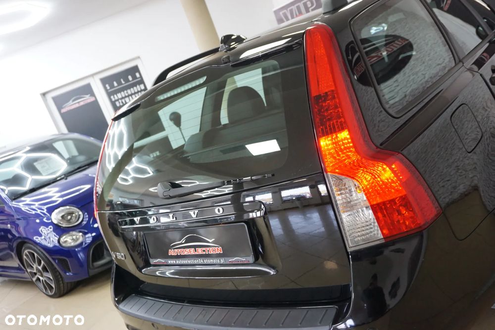 Volvo V50 DPF D2 Momentum - 11