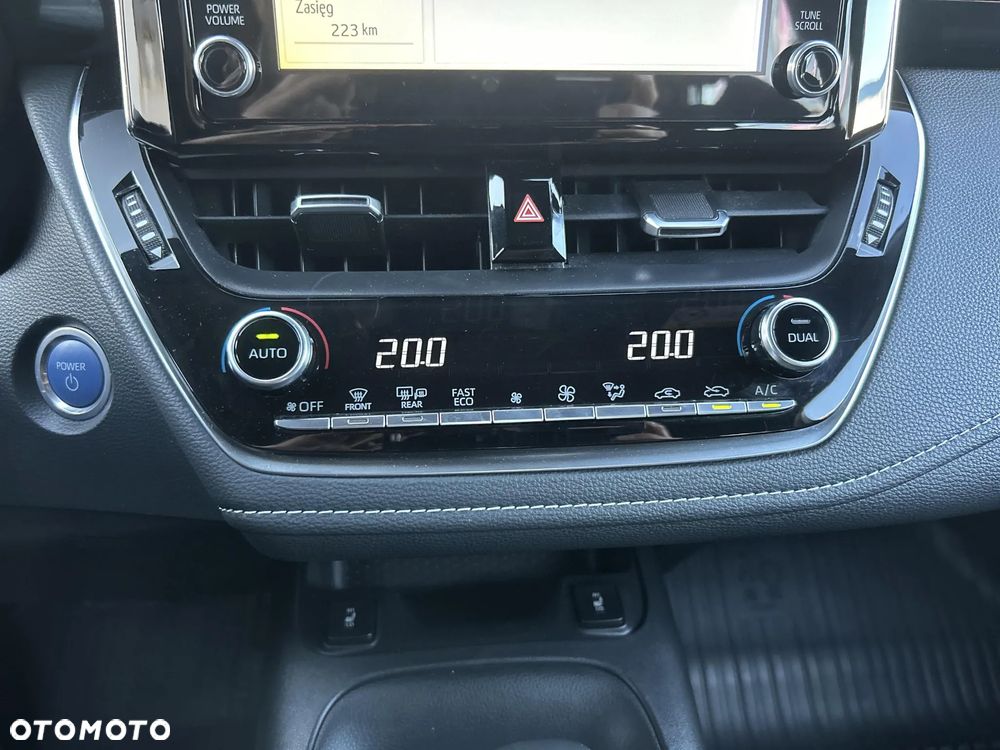 Toyota Corolla 1.8 Hybrid Comfort - 25