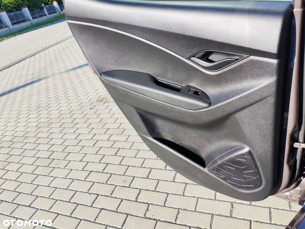 Hyundai ix20 1.4 blue Comfort - 12