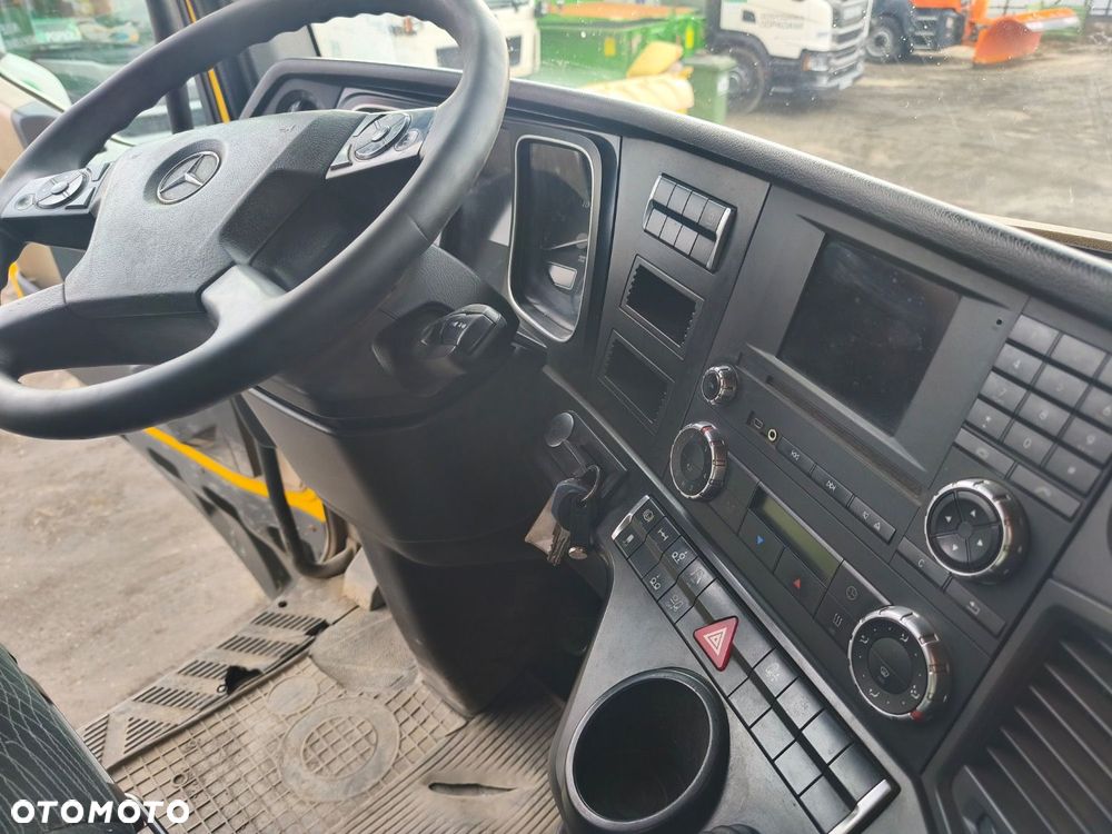 Mercedes-Benz Actros 2542 - 18