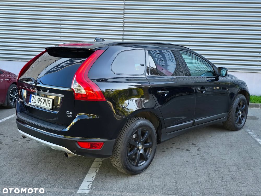 Volvo XC 60 - 4