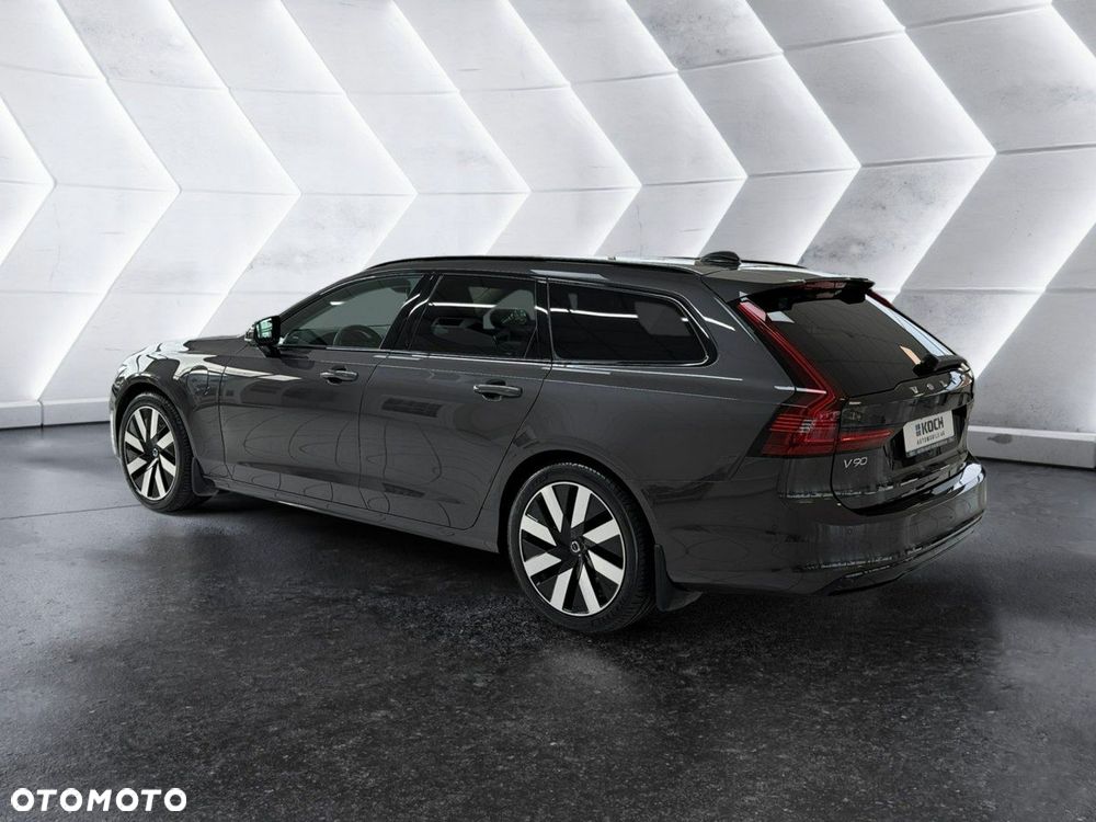 Volvo V90 - 2