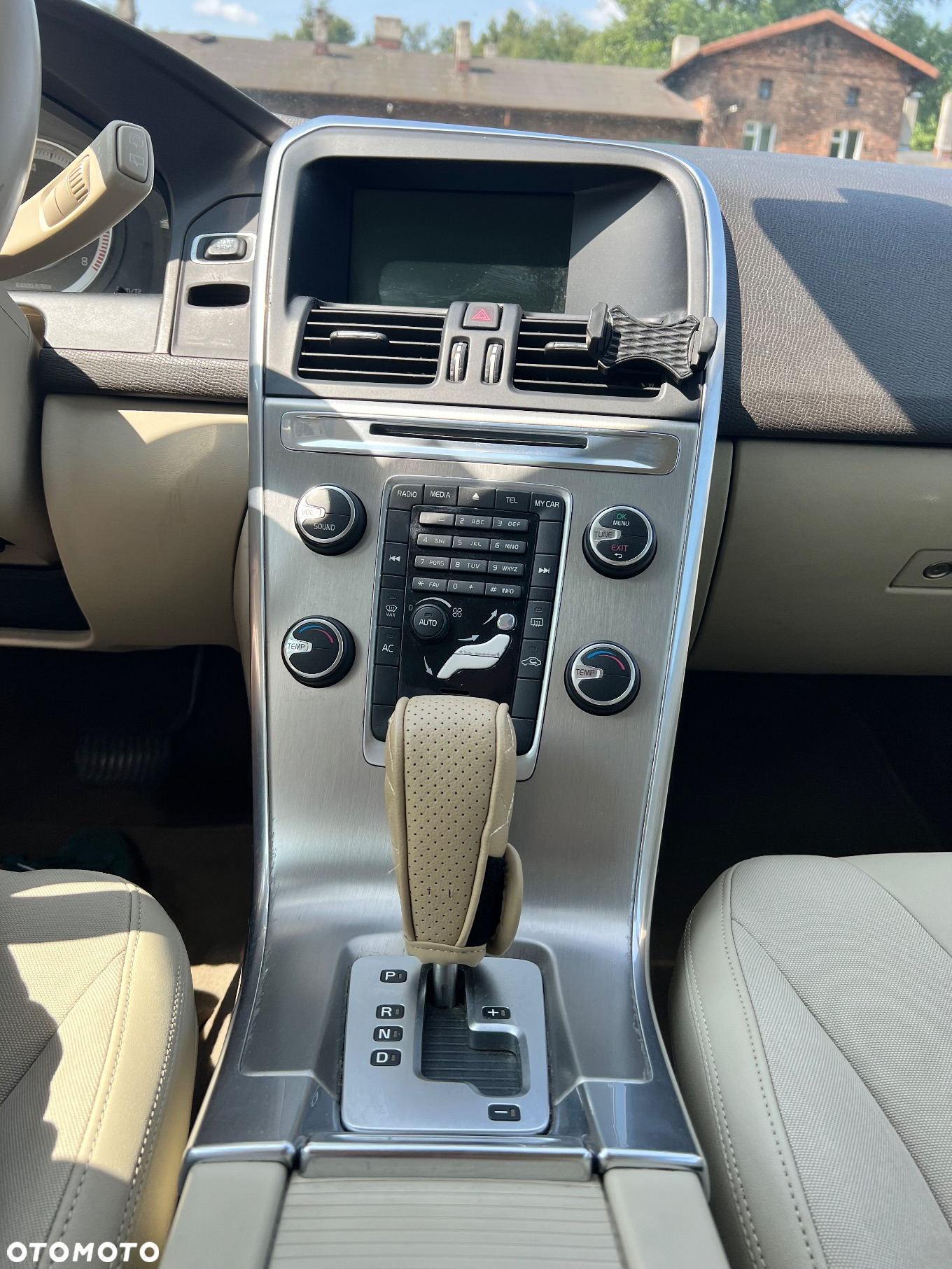 Volvo XC 60 - 19