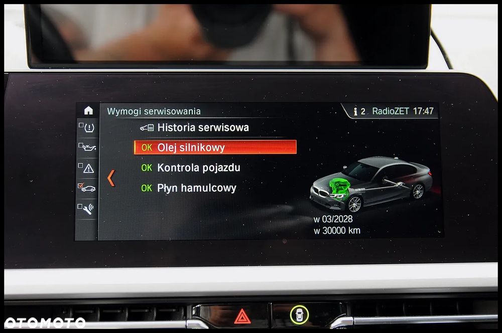 BMW Seria 3 320i - 32