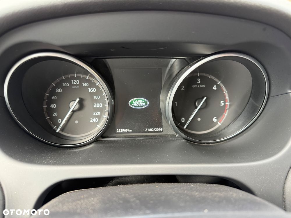 Land Rover Discovery Sport D150 - 12