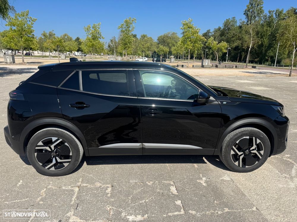 Peugeot e-2008 54 kWh Allure - 8