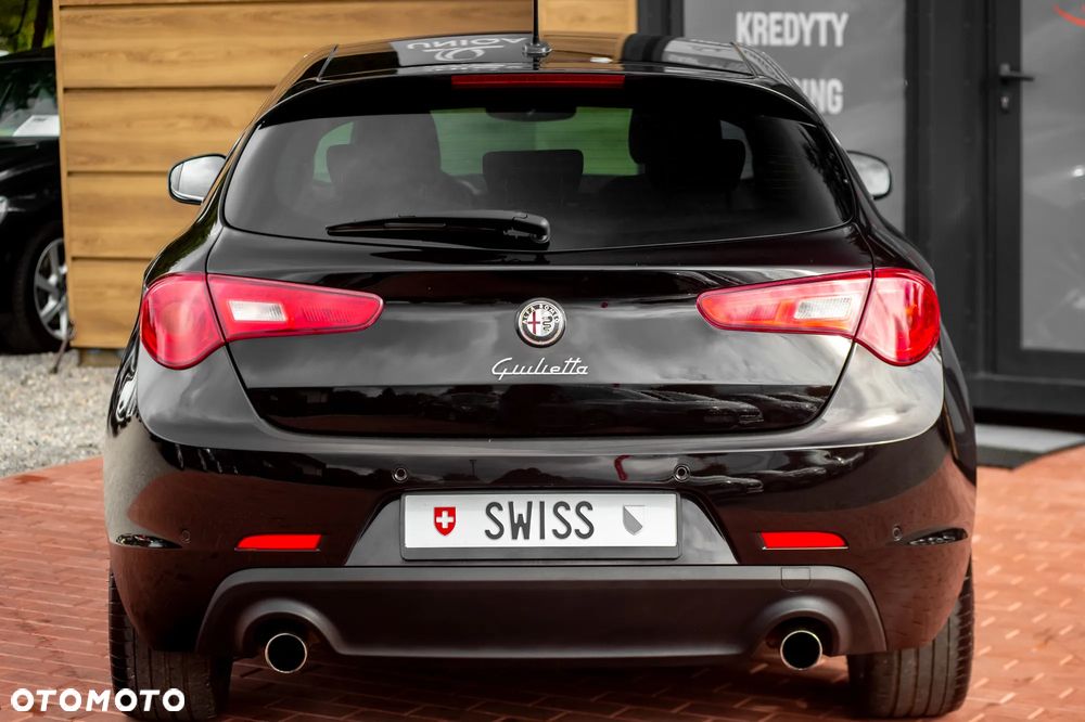 Alfa Romeo Giulietta 1.8 TBi 16V Quadrifoglio Verde - 11