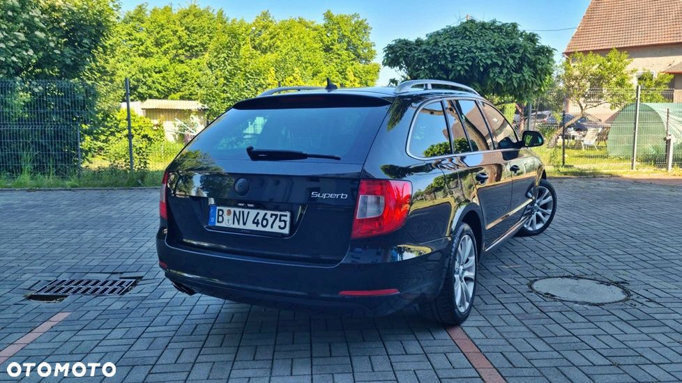 Skoda Superb 2.0 TDI Green tec DSG Exclusive - 8