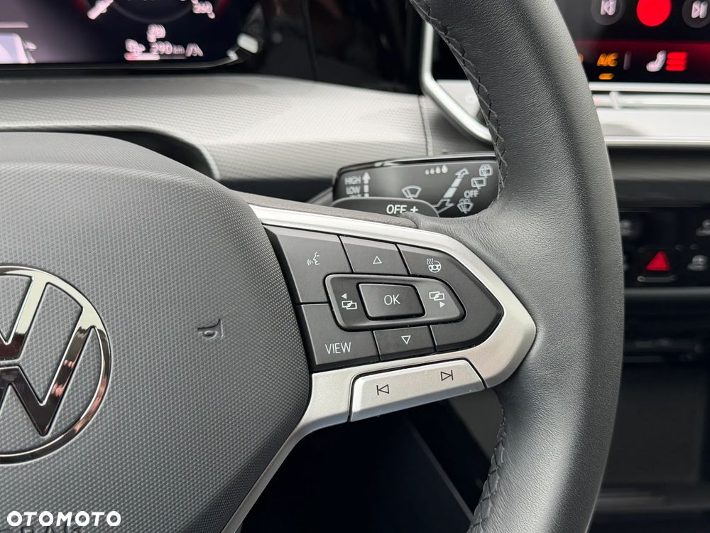 Volkswagen Golf 1.5 TSI EHybrid PHEV 150kW Style DSG - 24
