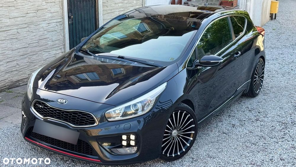Kia Ceed 1.6 T-GDI GT-Challenge - 12