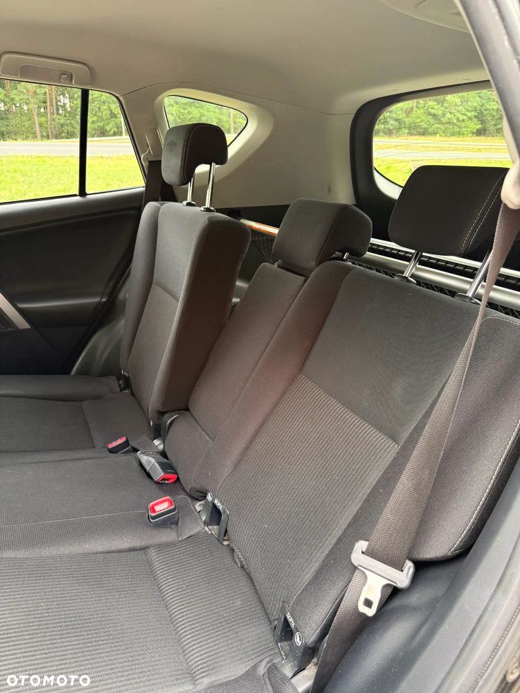 Toyota RAV4 2.0 D-4D Premium - 20