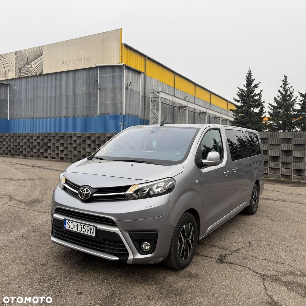 Toyota Proace Verso - 1
