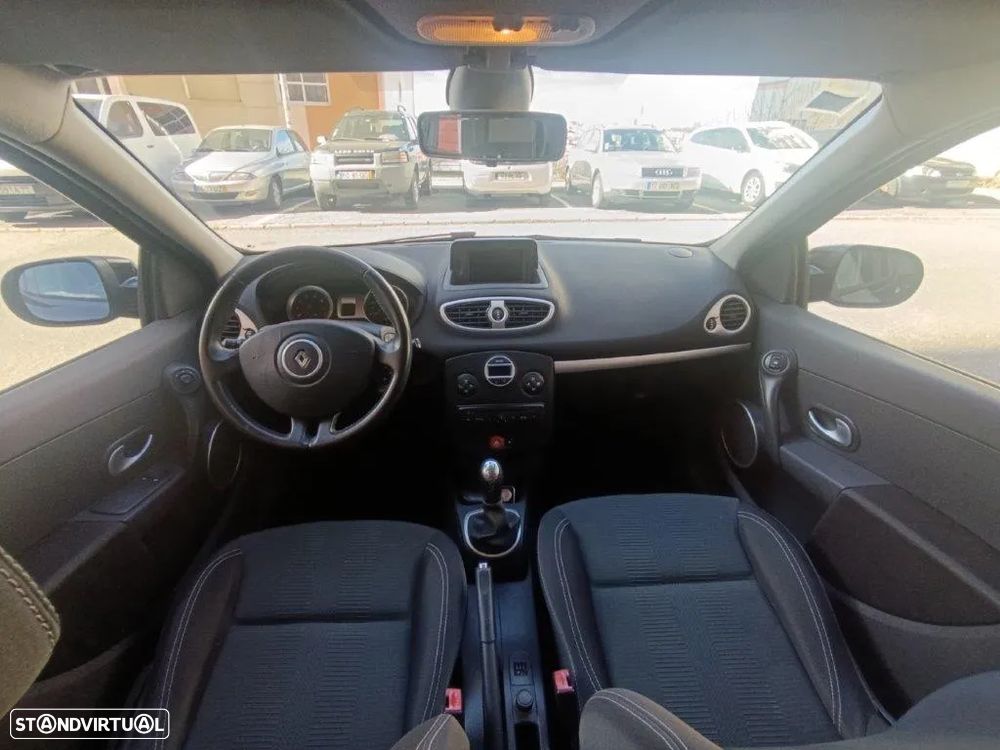 Renault Clio 1.2 16V Dynamique S - 14