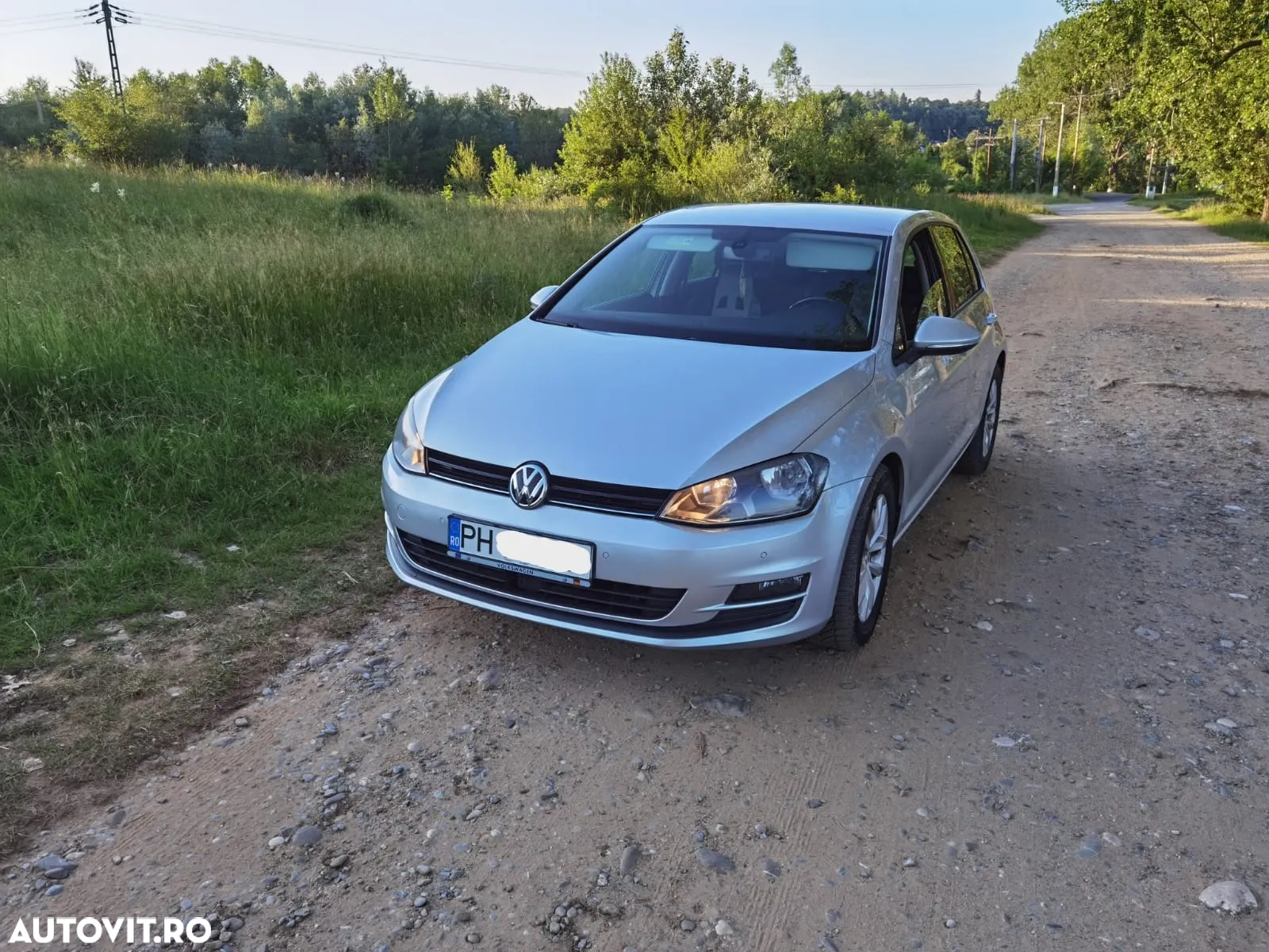 Volkswagen Golf 1.6 TDI DPF BMT Comfortline - 3