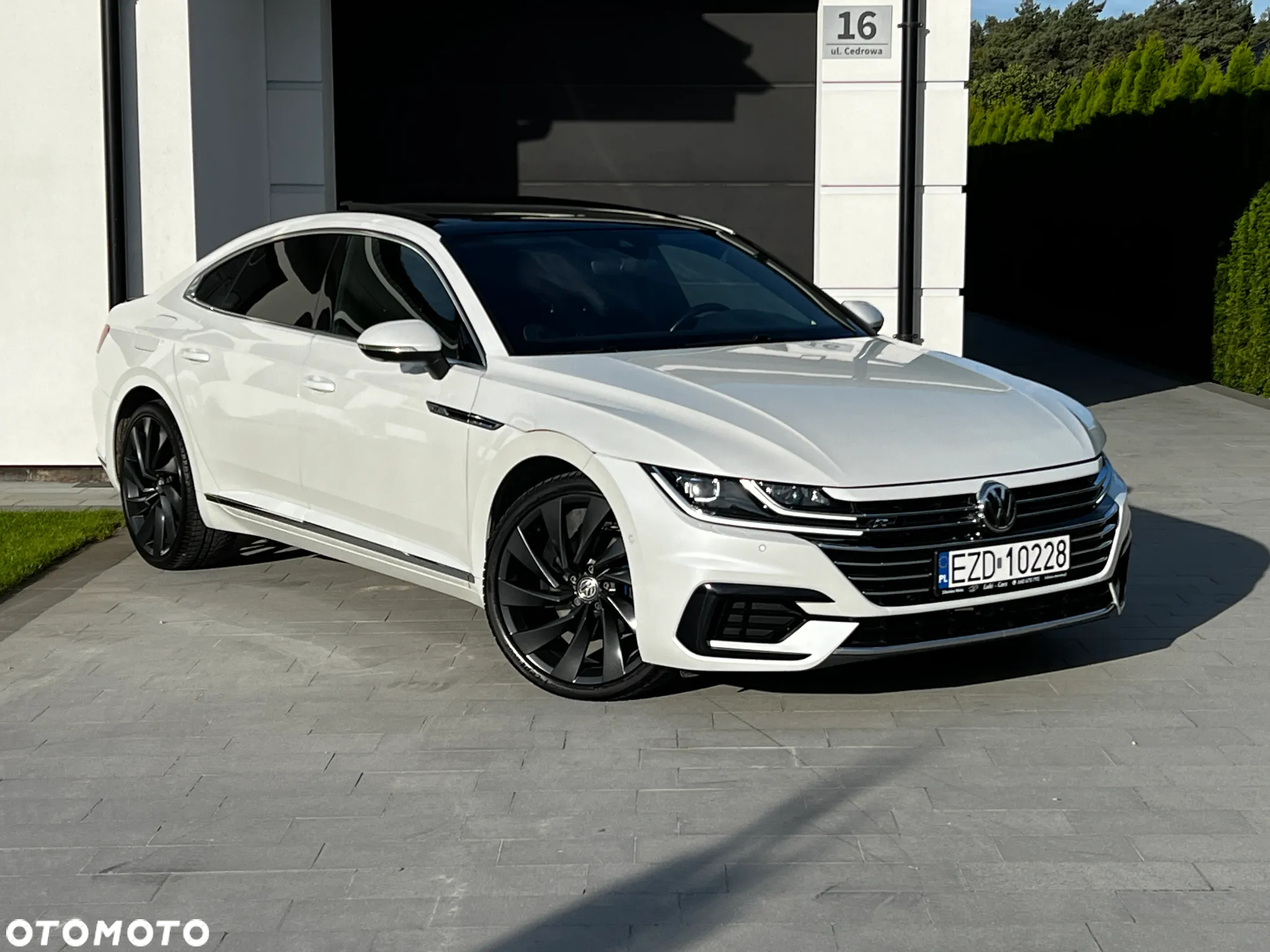 Volkswagen Arteon 2.0 TDI 4Motion SCR R-Line Edition DSG - 2