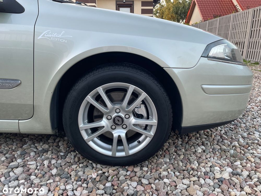 Renault Laguna 2.0 16V Privilege - 26