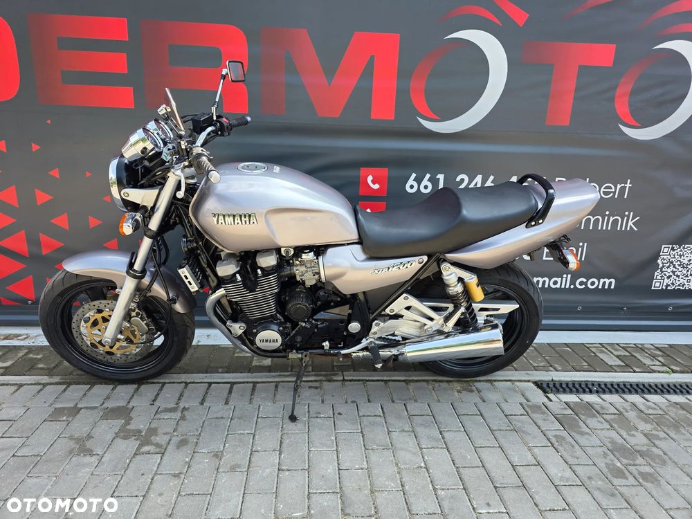 Yamaha XJR - 5