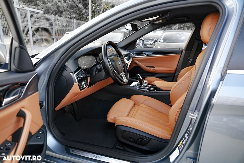 BMW Seria 5 530e Aut. Luxury Line - 9