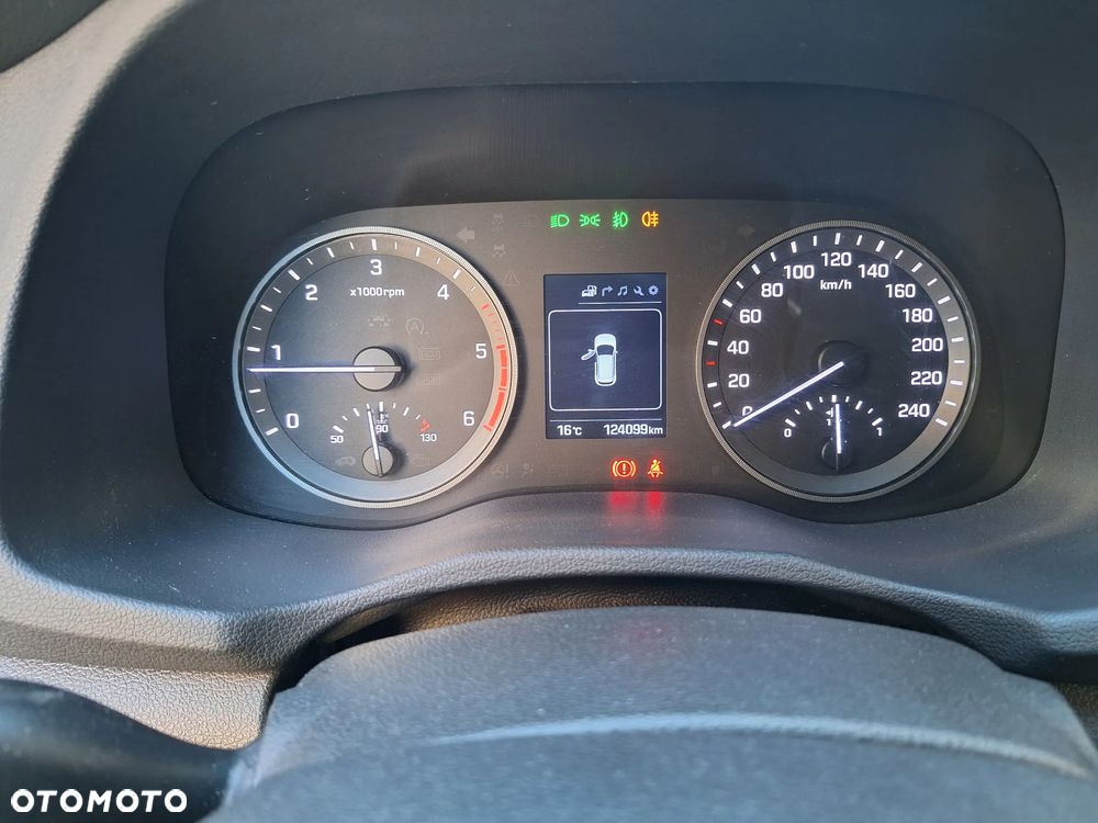Hyundai Tucson 2.0 CRDi 2WD Trend - 14