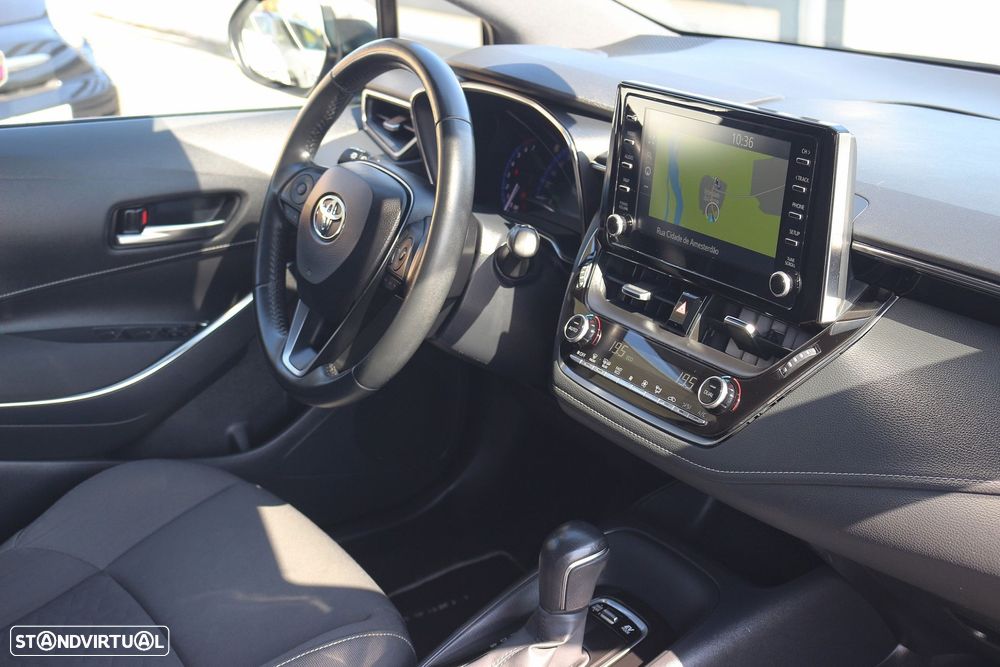 Toyota Corolla Touring Sports 1.8 Hybrid Comfort - 42