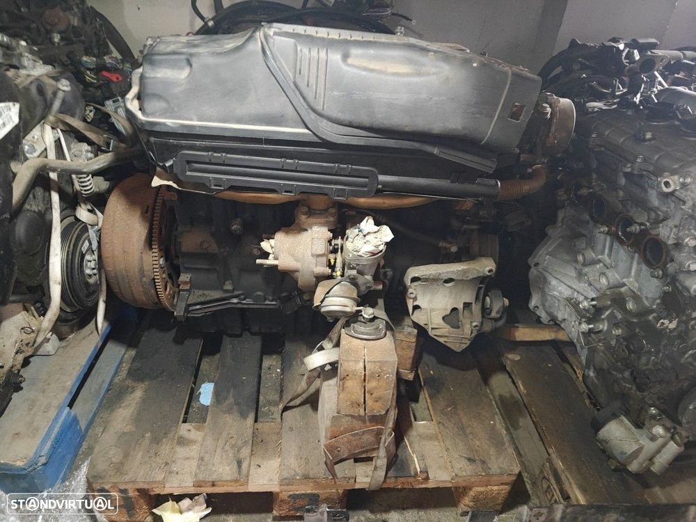 Motor Com Acessorios Bmw 5 (E60) - 1