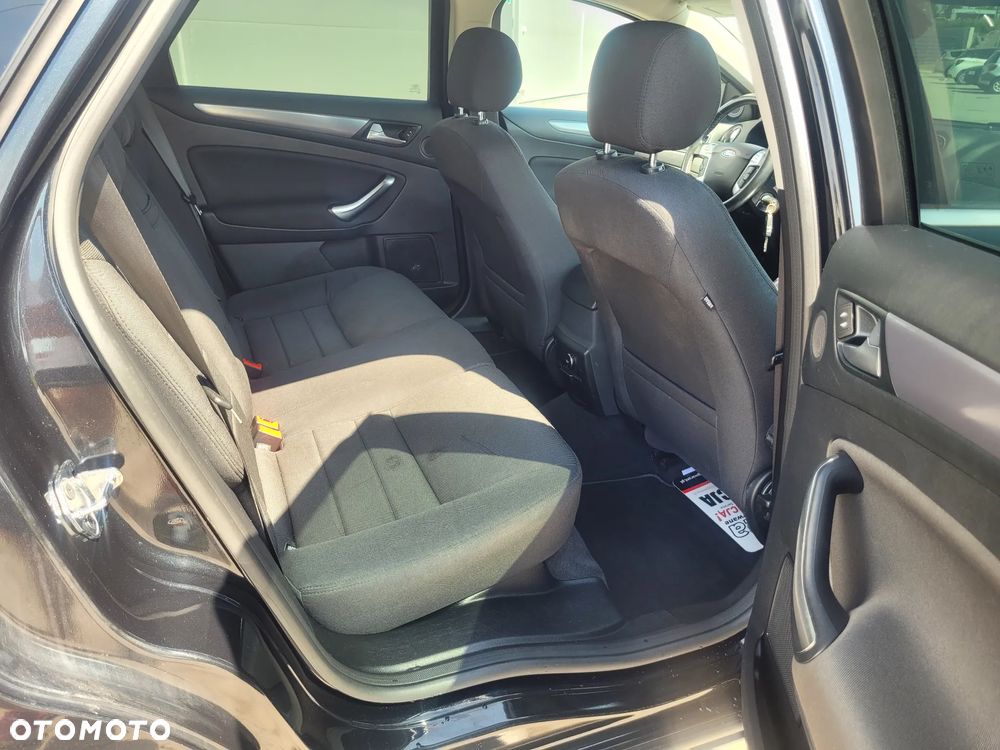 Ford Mondeo 2.0 TDCi Titanium X - 24