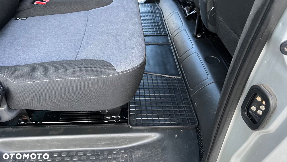 Opel Vivaro L2H1 2,9t Edition Tour - 29