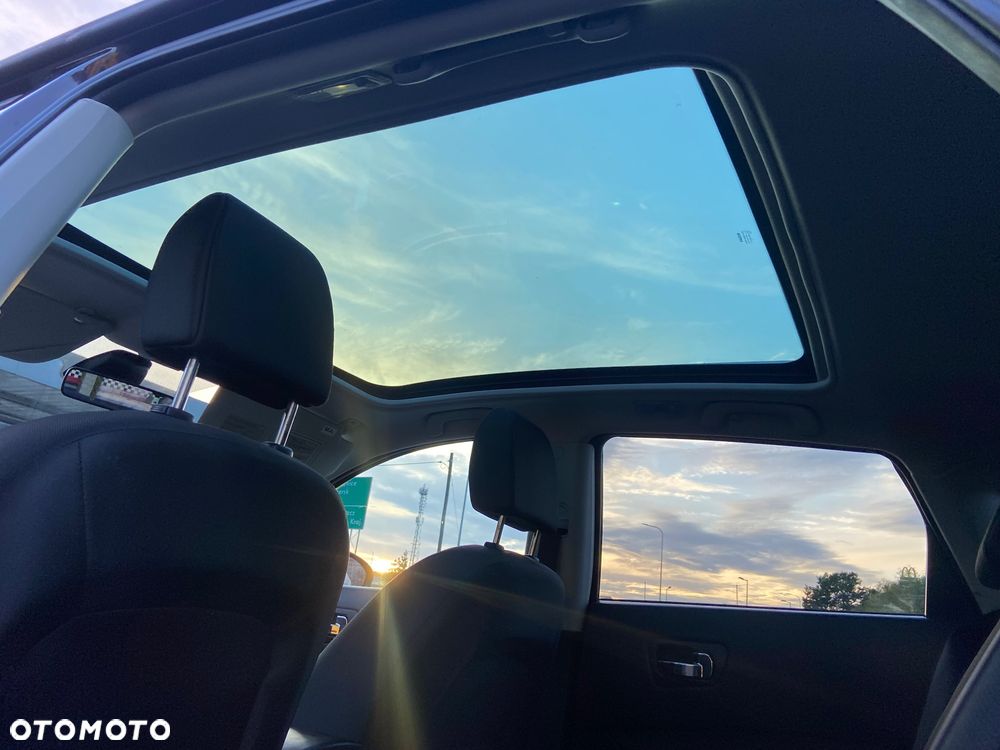 Nissan Qashqai 2.0 dCi 4x4 Tekna - 24
