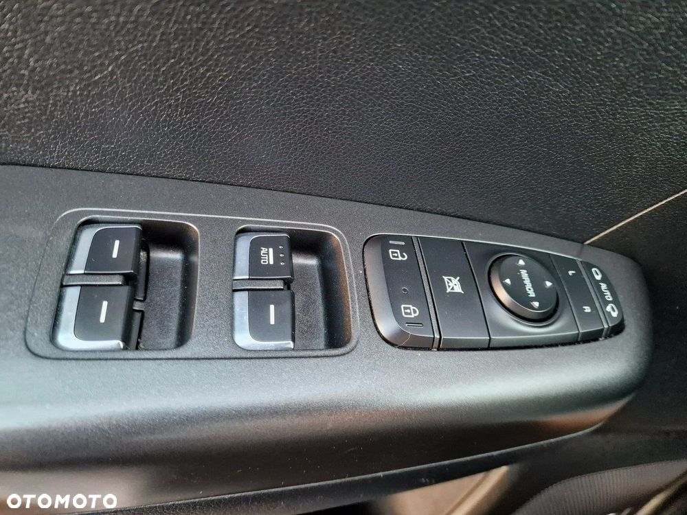 Kia Sportage 1.6 GDI 2WD SPIRIT - 31