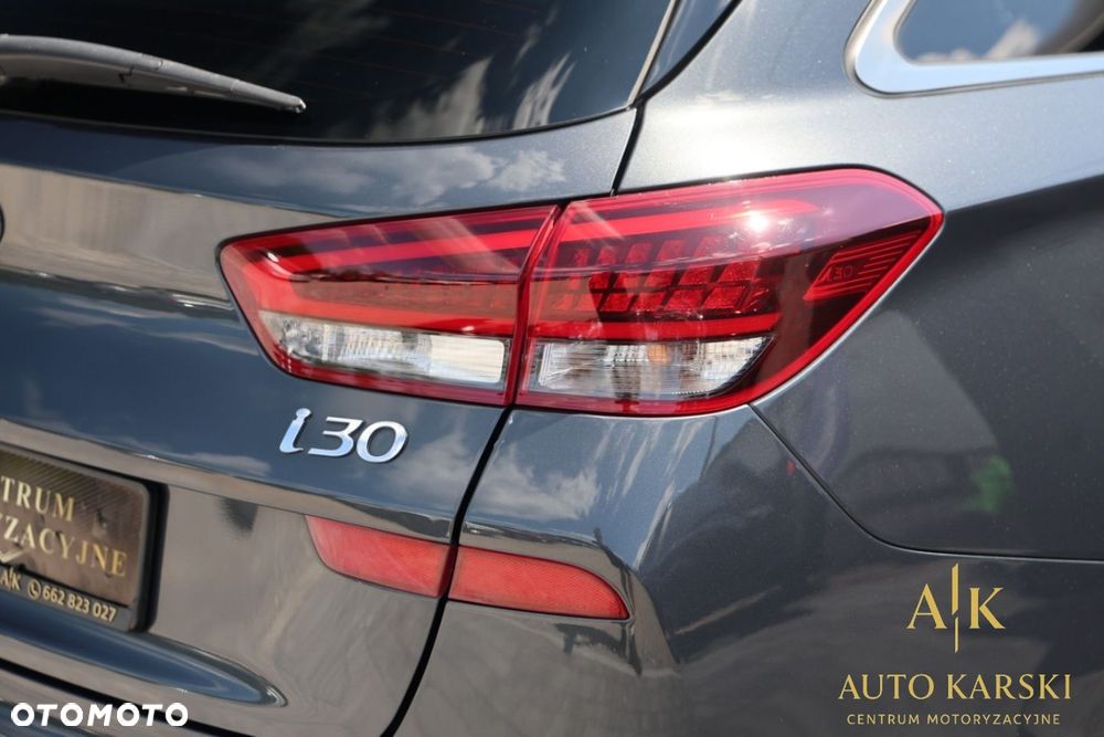 Hyundai i30 - 19