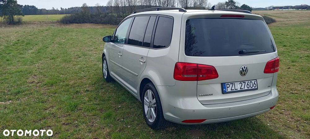 Volkswagen Touran 1.4 TSI DSG Comfortline - 9