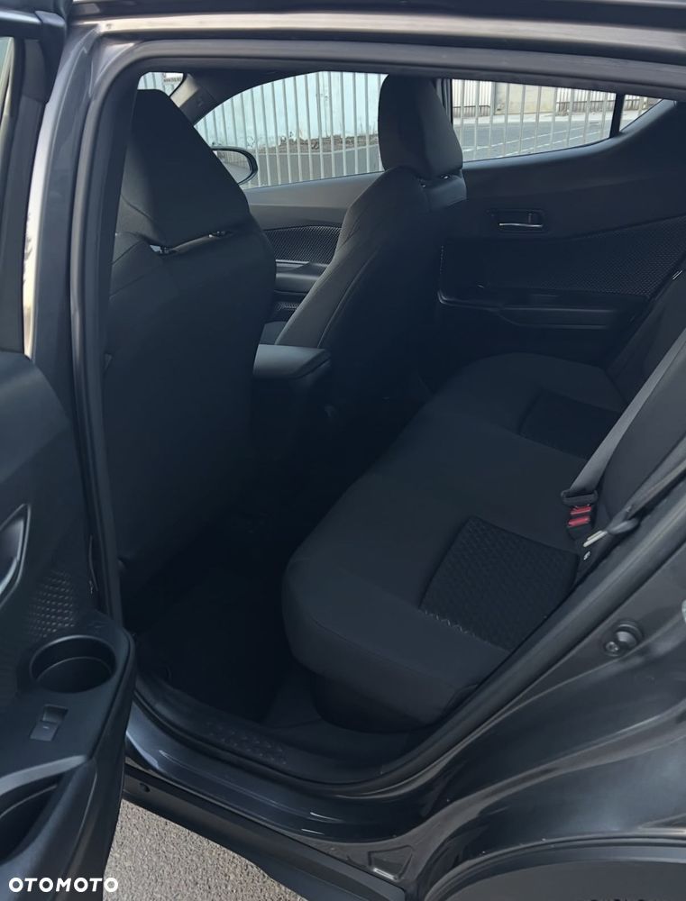 Toyota C-HR 1.8 Hybrid Dynamic - 6