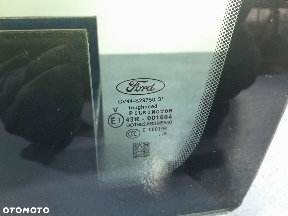 FORD KUGA MK2 SZYBA KAROSERYJNA TYŁ PRAWA CV44-S29750-D - 2