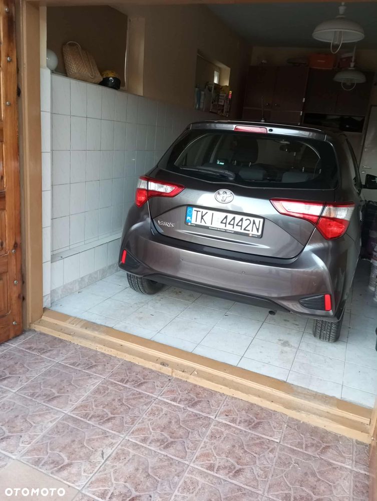 Toyota Yaris 1.5 Life - 15