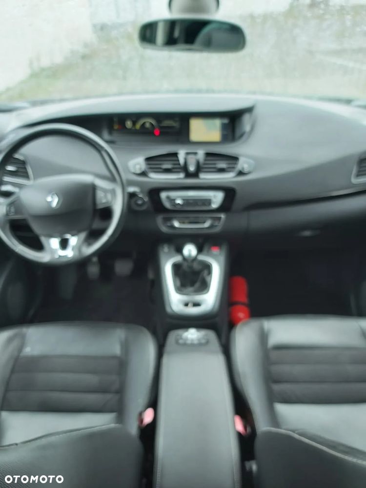 Renault Scenic 1.5 dCi Energy Limited EU6 - 33