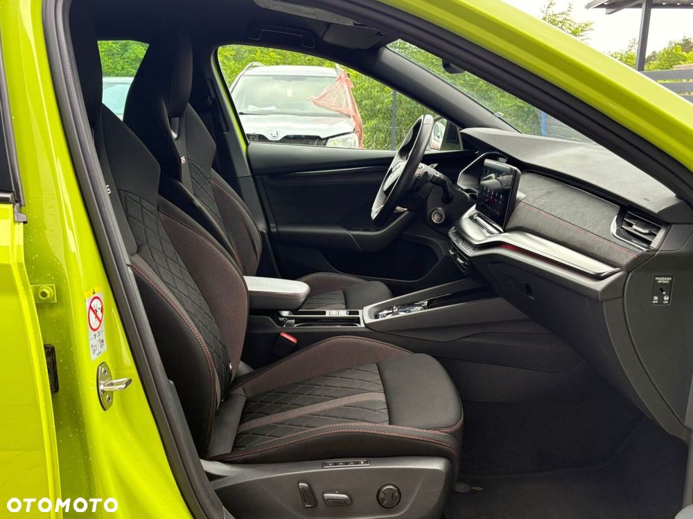 Skoda Octavia 2.0 TSI RS DSG - 12
