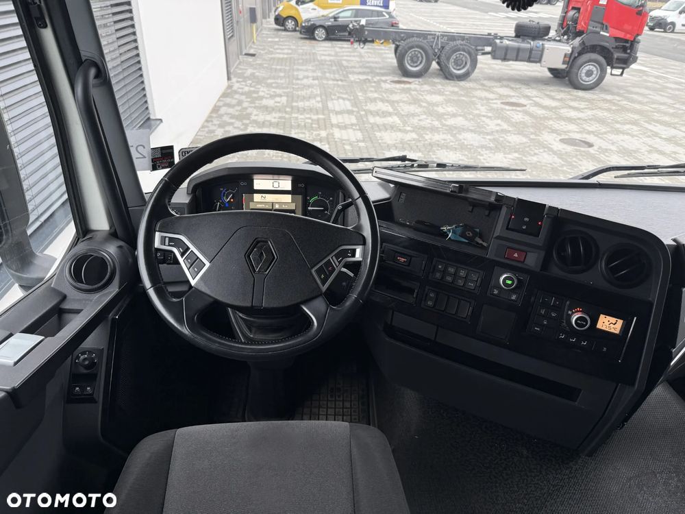 Renault T480 SleeperCab / Standard / Lodówka - 9