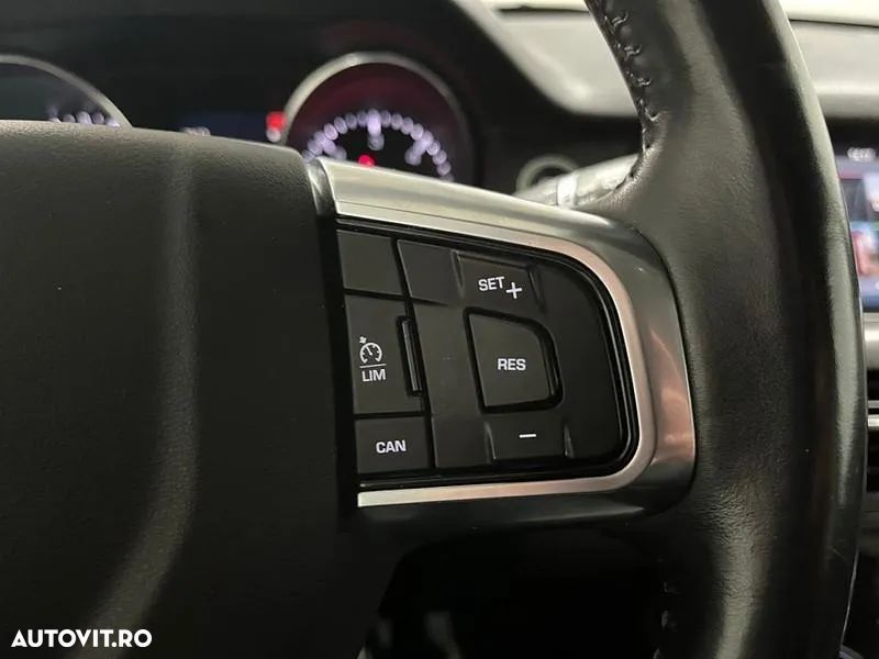 Land Rover Discovery Sport 2.0 l TD4 SE - 15