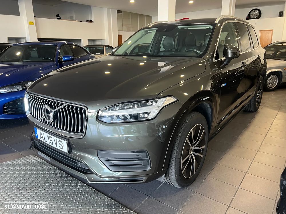 Volvo XC 90 2.0 B5 Momentum Plus AWD - 1