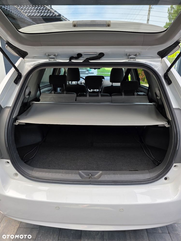 Toyota Prius+ (Hybrid) Comfort - 17