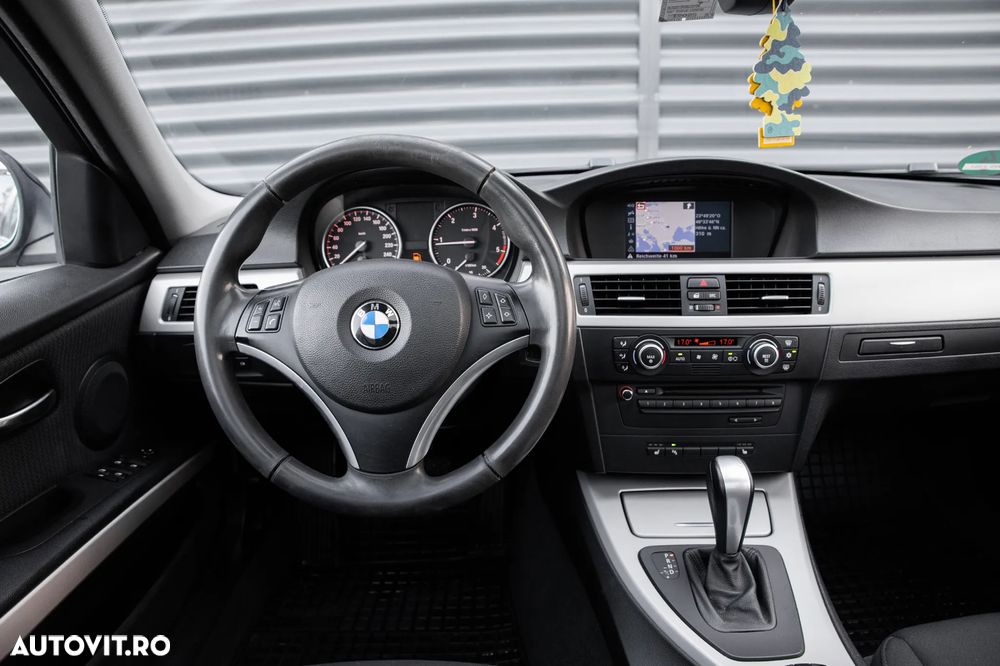 BMW Seria 3 - 15
