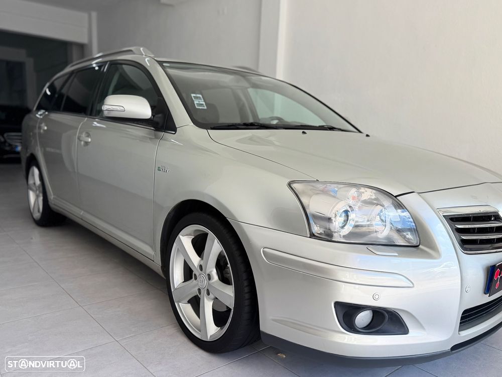 Toyota Avensis SW 2.2 D-CAT Sol+GPS - 7