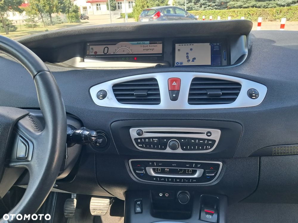 Renault Scenic 1.4 16V TCE Privilege - 11