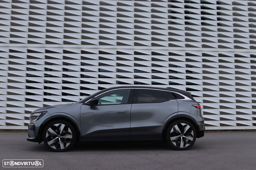 Renault Mégane E-Tech - 8