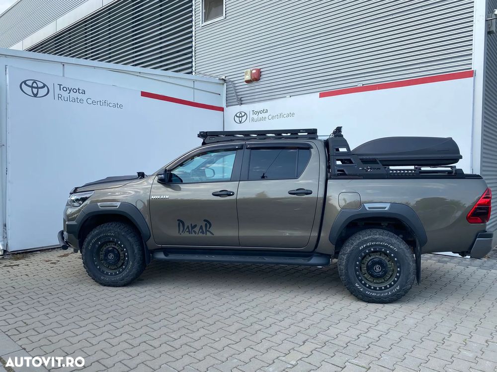 Toyota Hilux 2.8D 204CP 4x4 Double Cab AT Invincible - 4