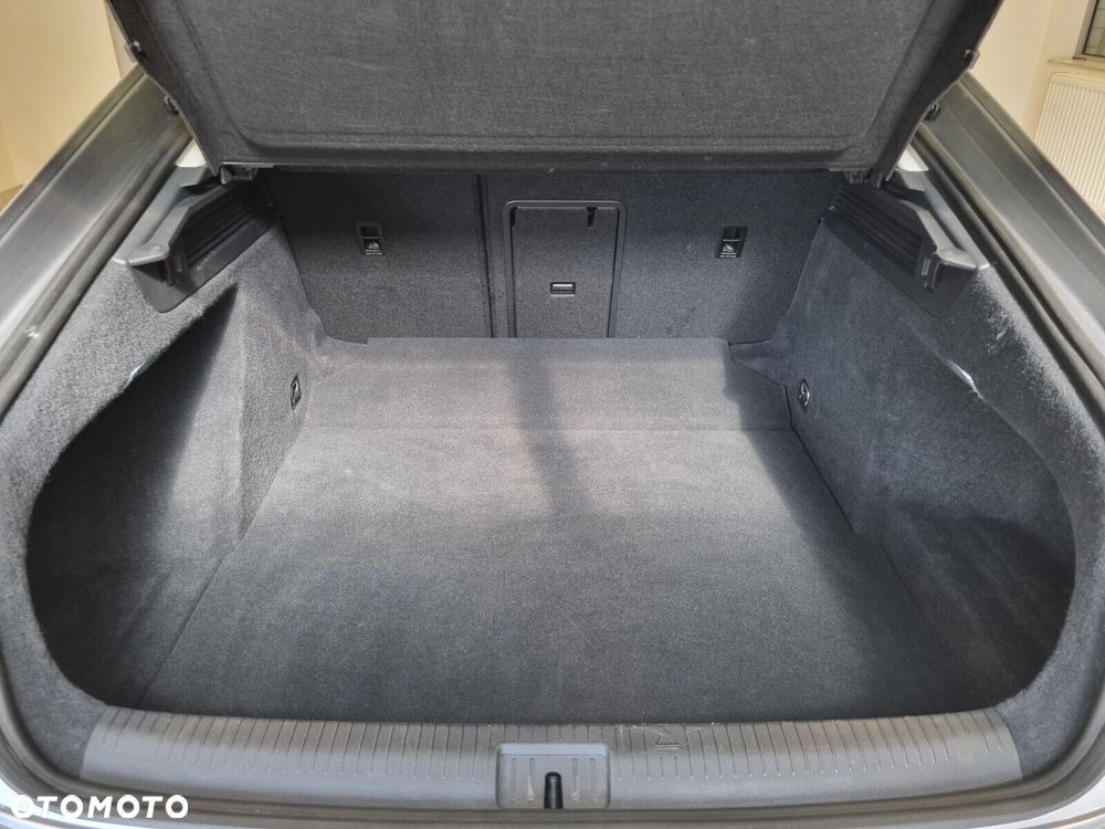 Volkswagen Arteon 2.0 TSI Elegance DSG - 34