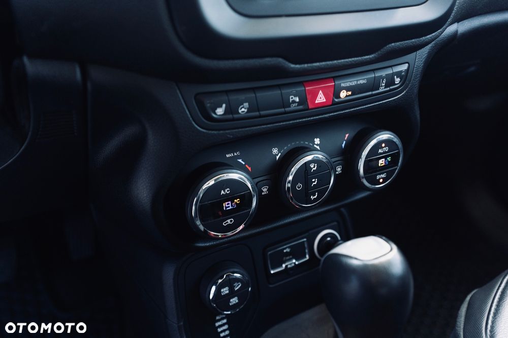 Jeep Renegade 2.0 MultiJet Active Drive Low Automatik Trailhawk - 26