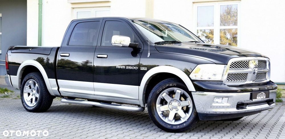 Dodge RAM - 8