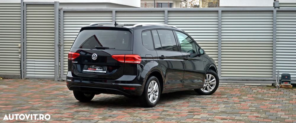 Volkswagen Touran 2.0 TDI SCR DSG Comfortline - 15